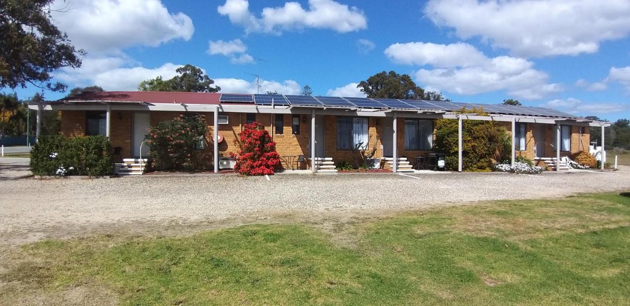 Taree Country Motel Екстер'єр фото