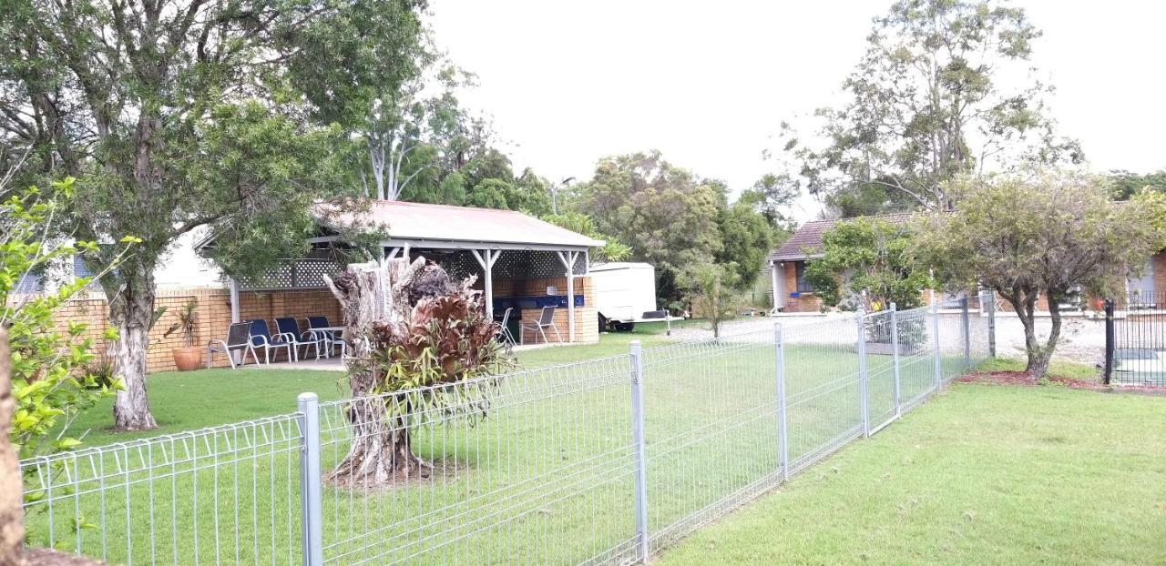 Taree Country Motel Екстер'єр фото